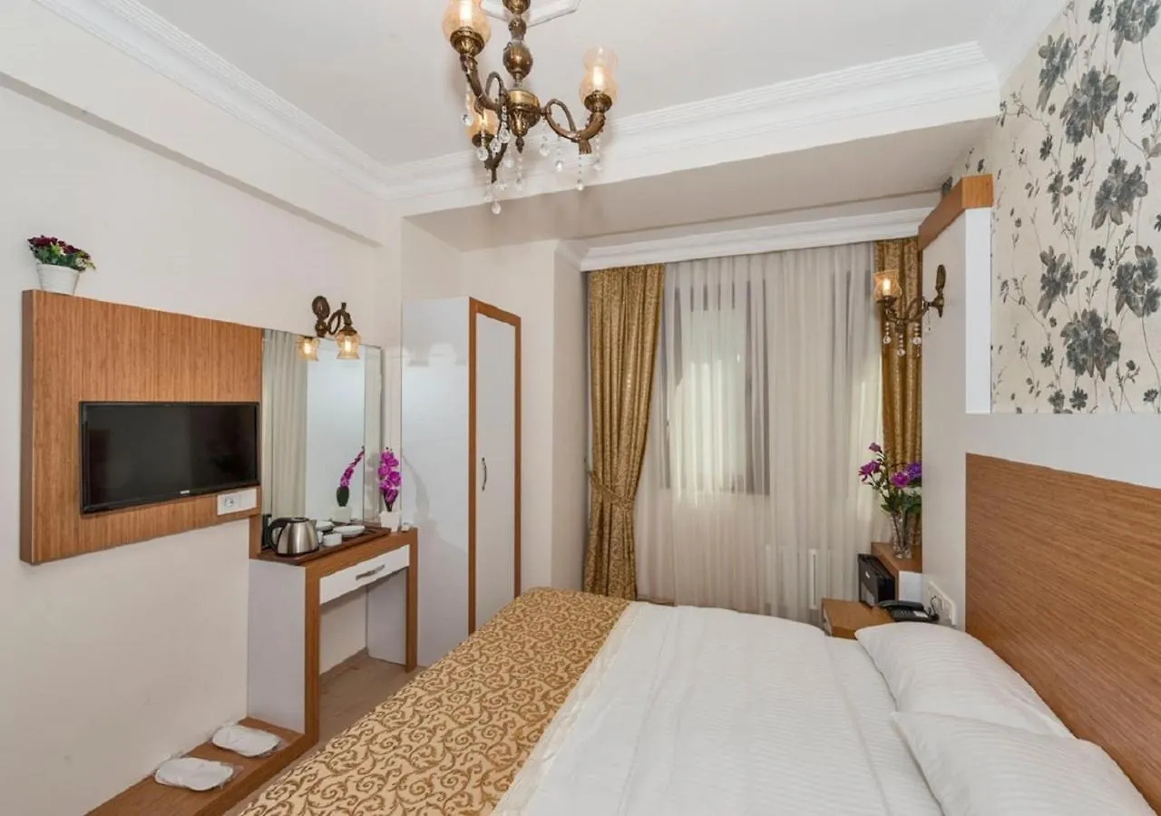 Raimond Hotel Istanboel 3*,