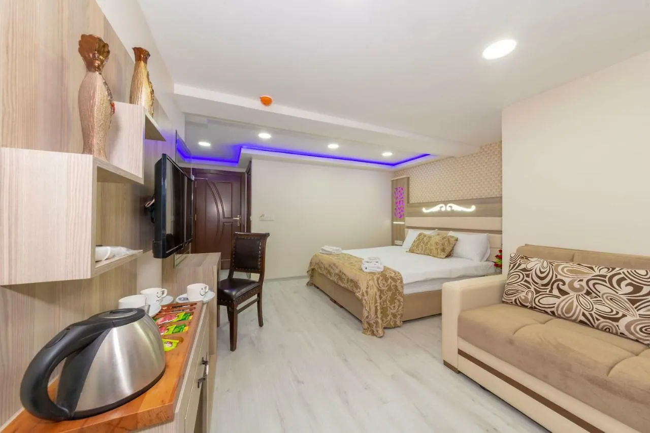 Raimond Hotel Istanboel