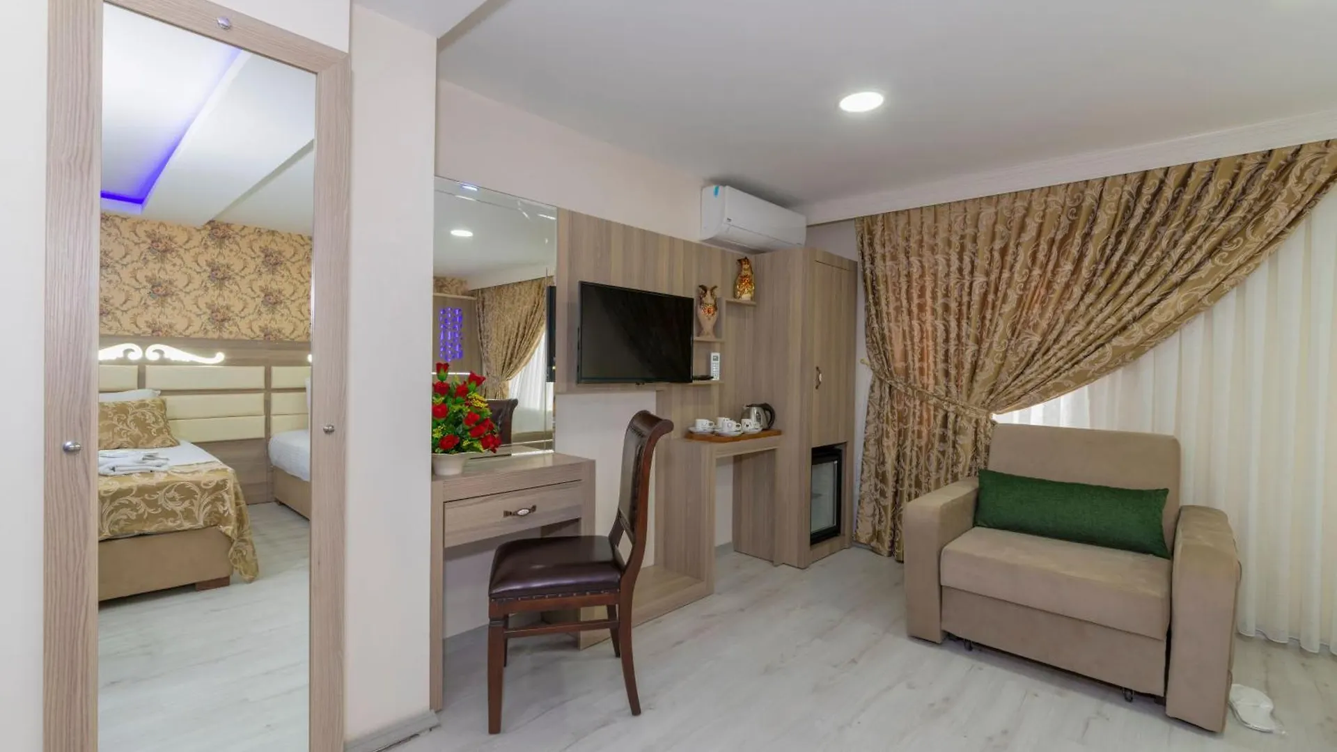 Raimond Hotel Istanbul